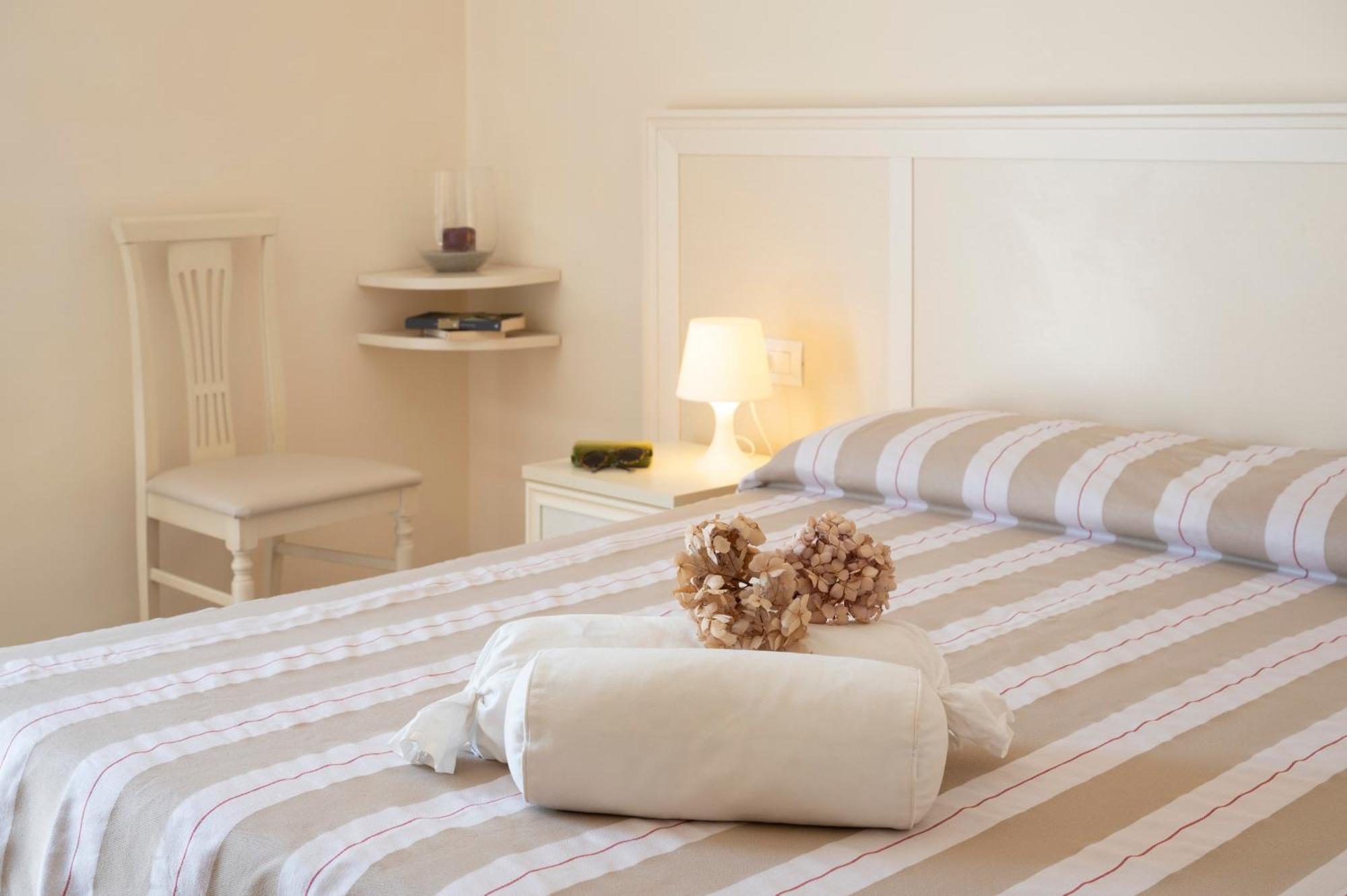 Hotel Villa Sirena Нумана Экстерьер фото